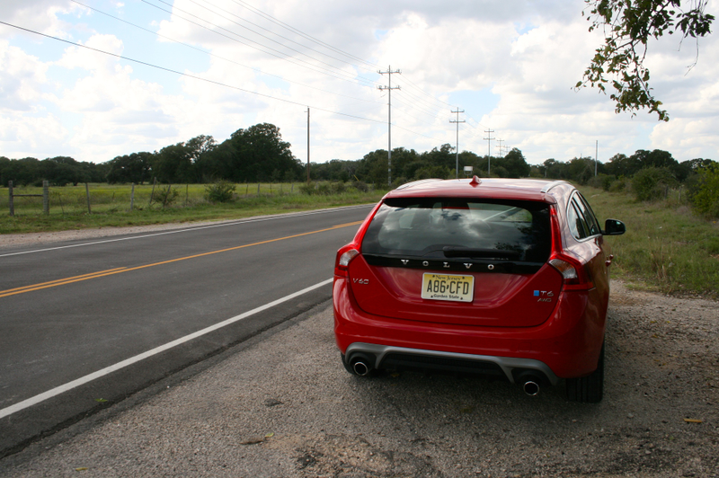 Illustration for article titled 2015 Volvo V60 T6 R-Design: The Jalopnik Review